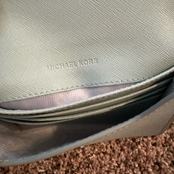 Michael Kors Wallet - Picture 8 of 8